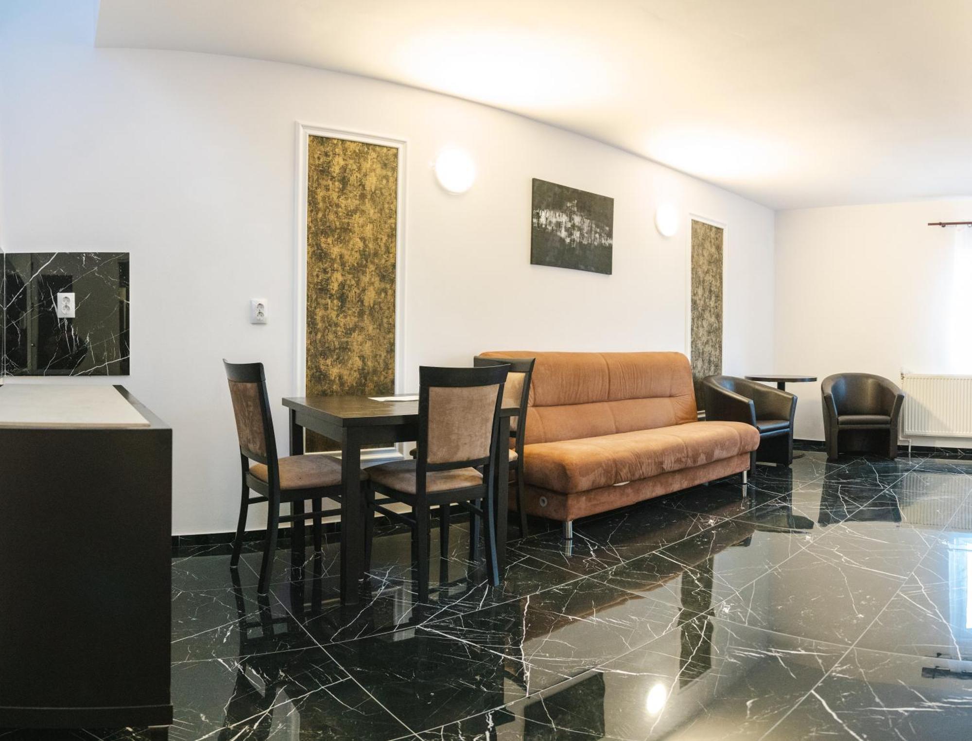 Hotel Myda Apahida Exteriér fotografie