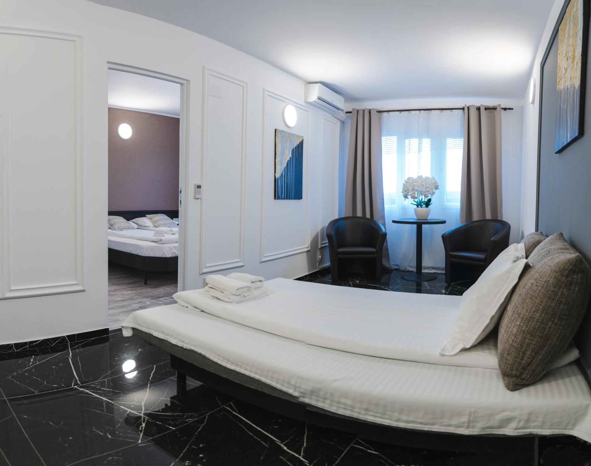 Hotel Myda Apahida Exteriér fotografie