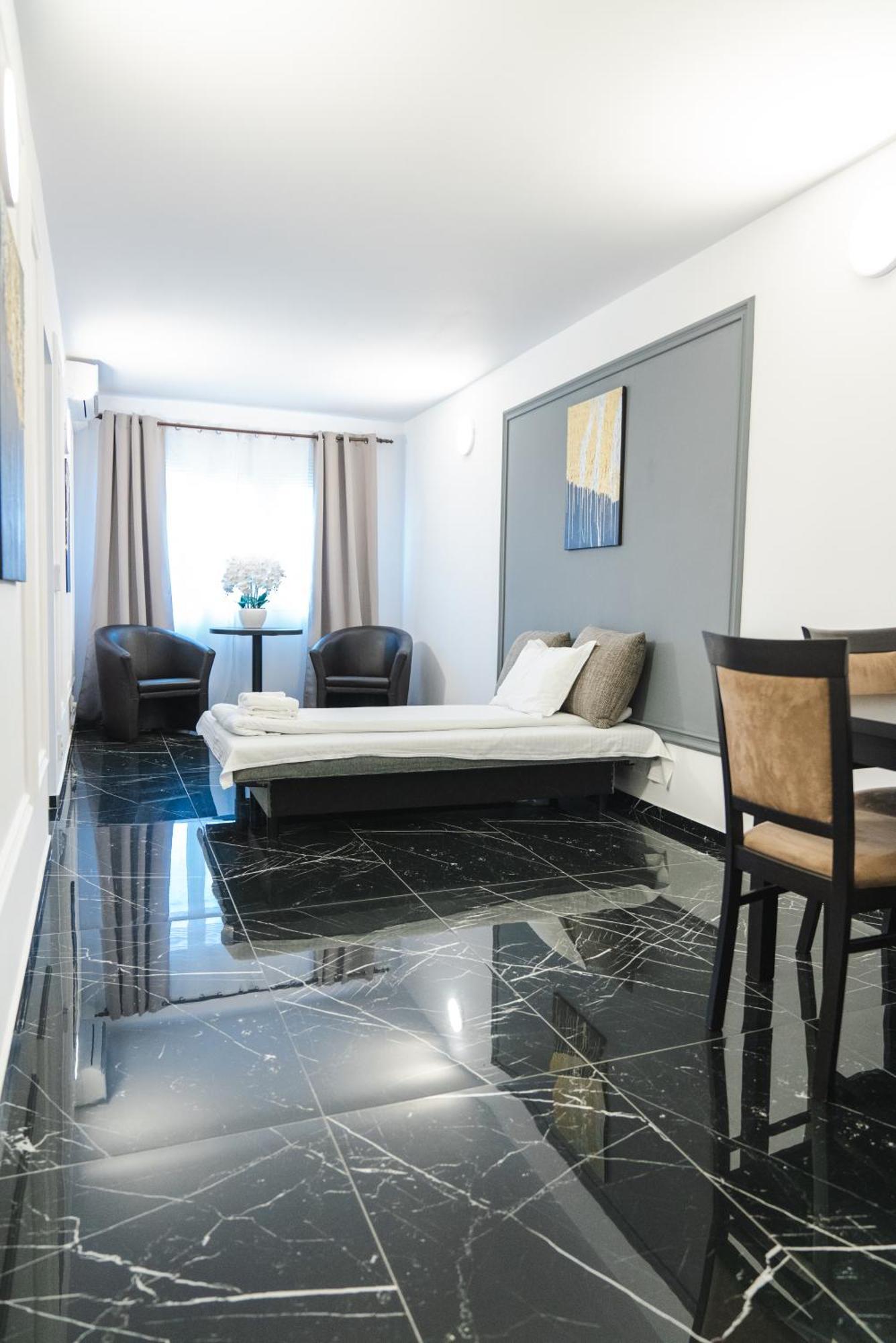 Hotel Myda Apahida Exteriér fotografie