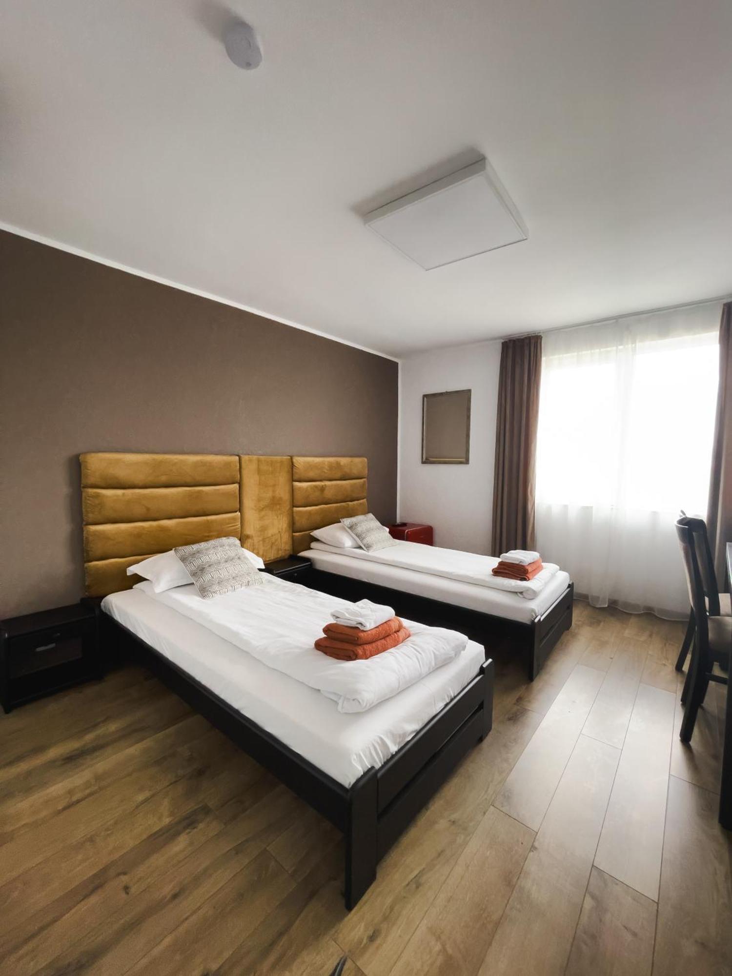 Hotel Myda Apahida Exteriér fotografie